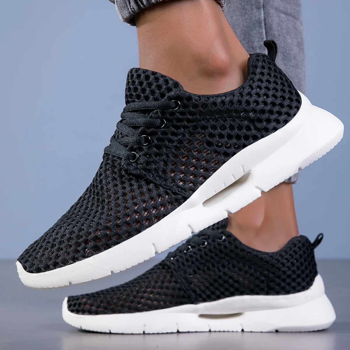 Aero Mesh Sneakers