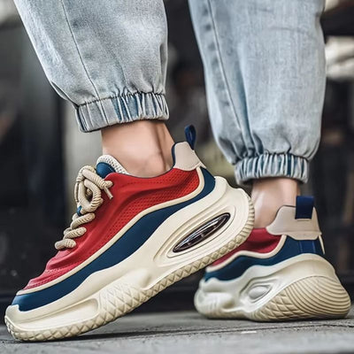 Terrain Sneakers