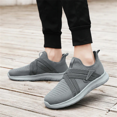 Metro Flex Sneakers