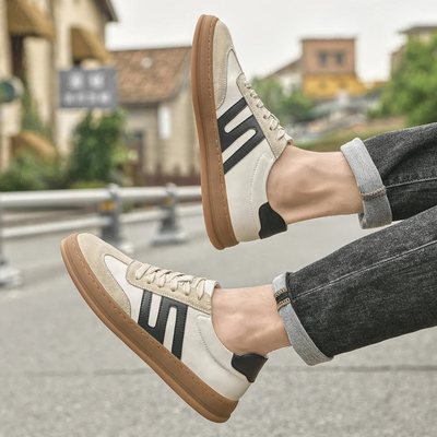 Urban Zenith Sneakers