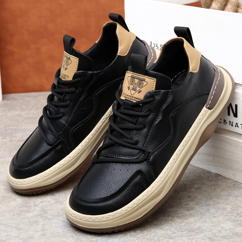 Oslo Leather Sneakers