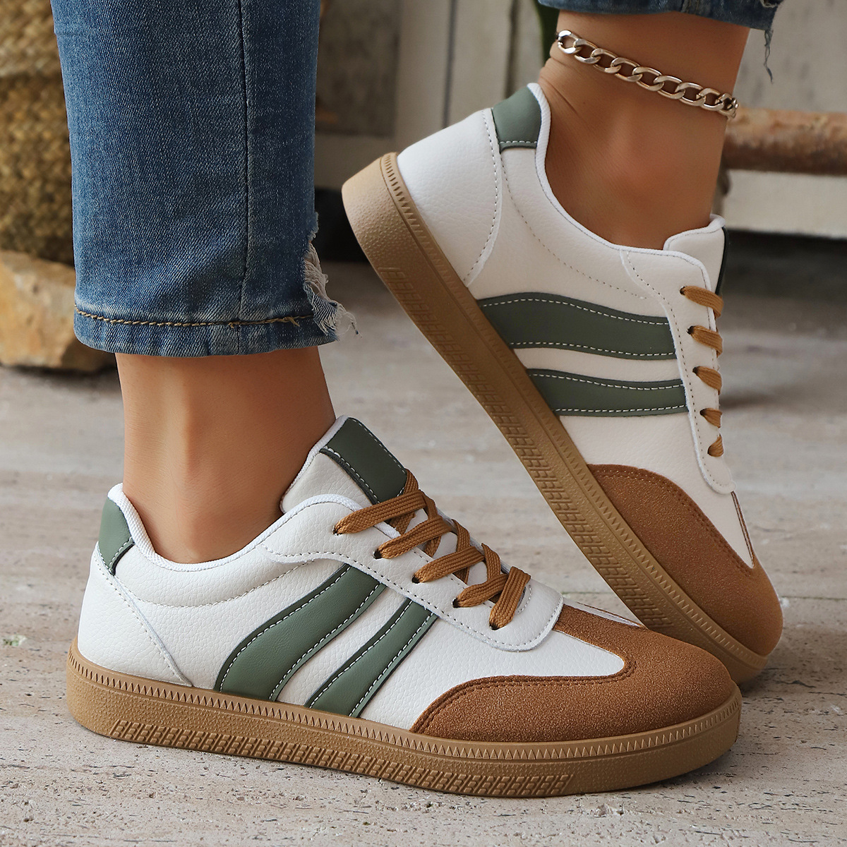 Bijoura Leather Sneakers