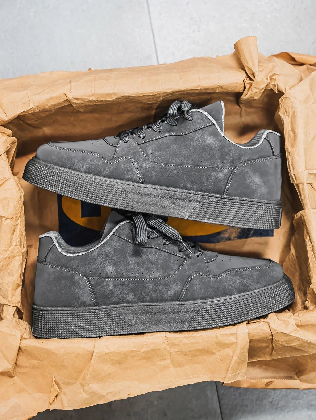 Savona Suede Sneakers