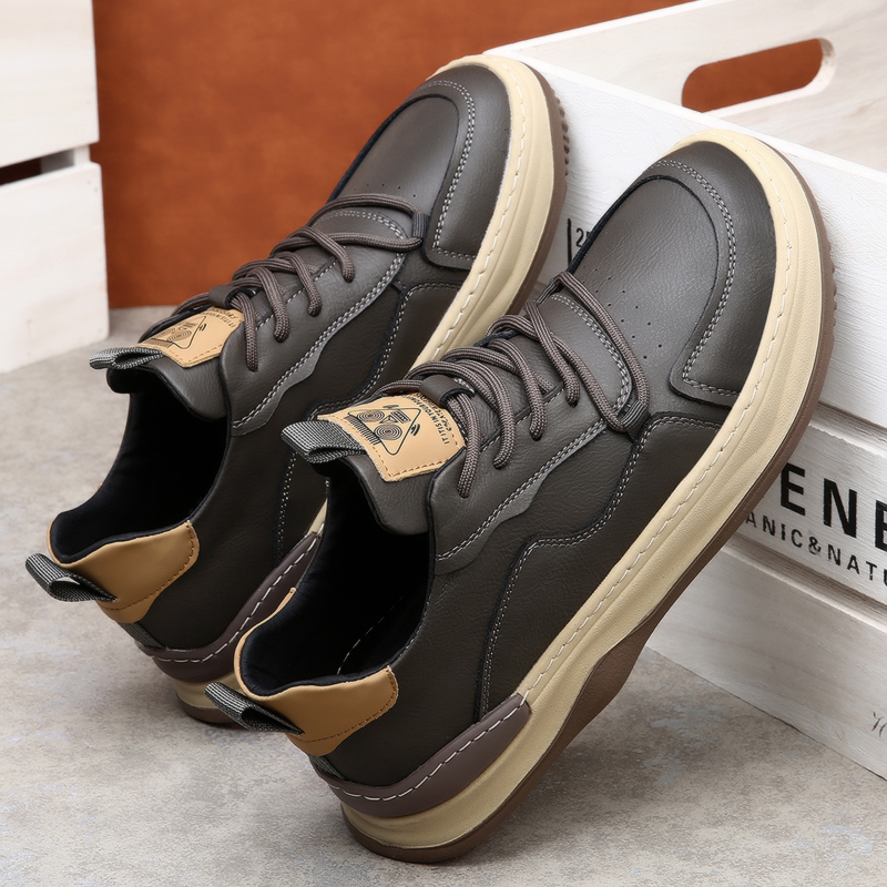 Oslo Leather Sneakers