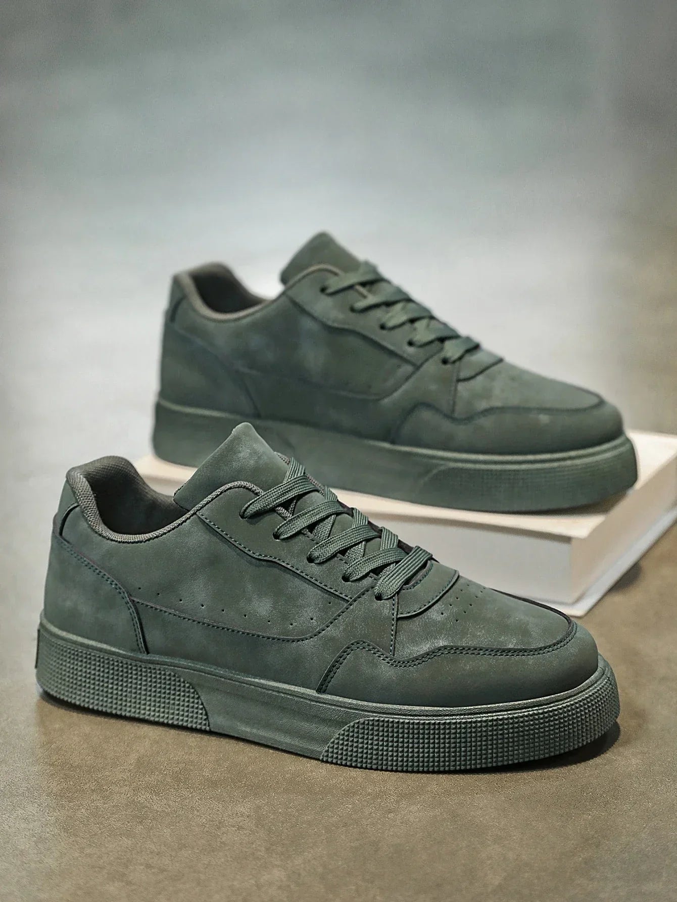Savona Suede Sneakers
