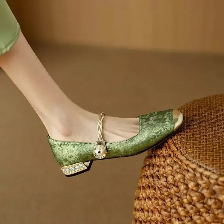 Verona Pearl Pumps